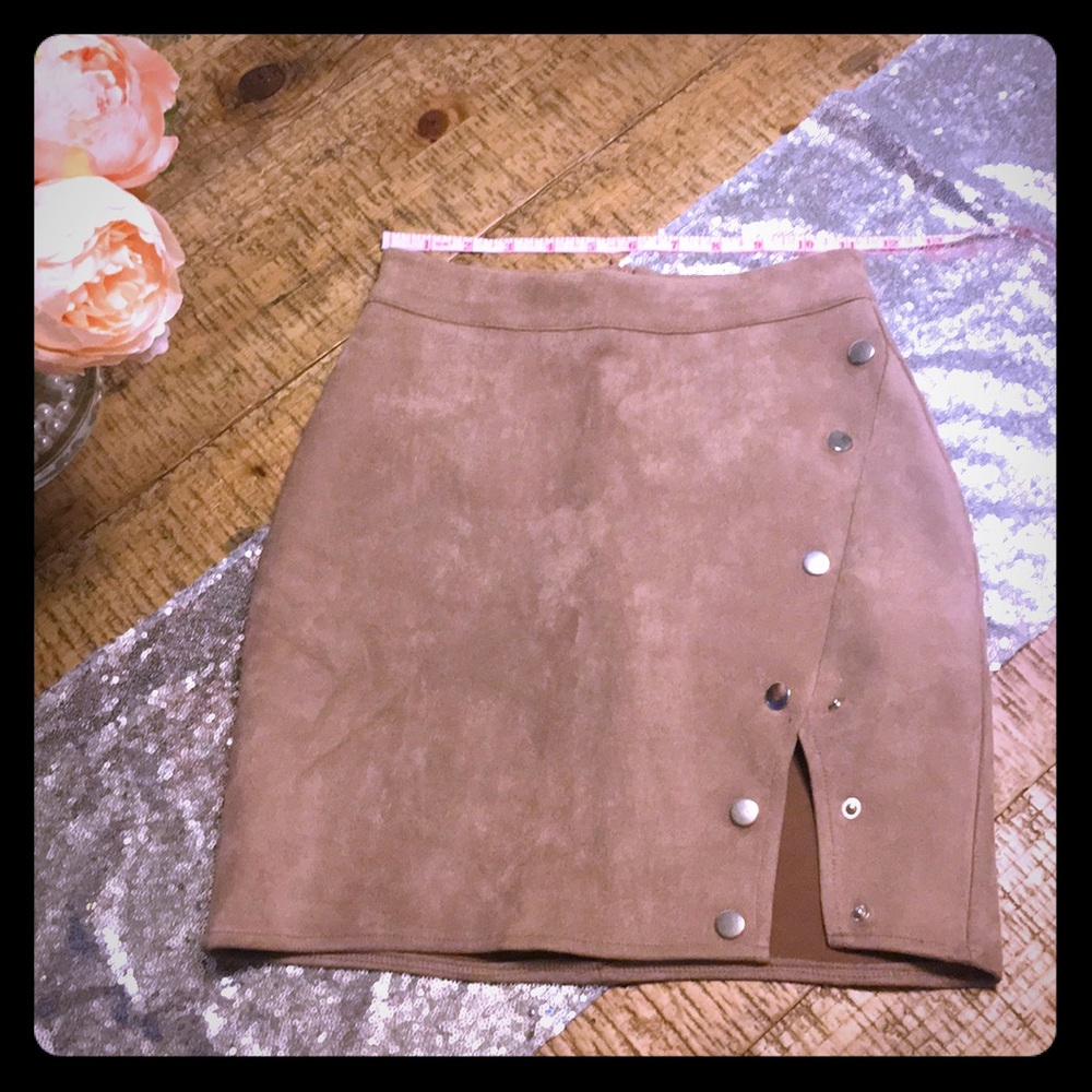 Sueded skirt
